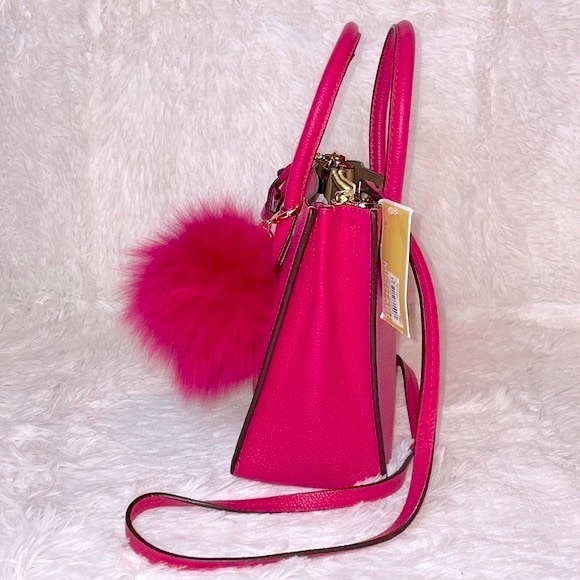 New Michael Kors Mercer Kors Studio Medium Messenger and Love Charm Fur Pom Pom - Picture 7 of 16